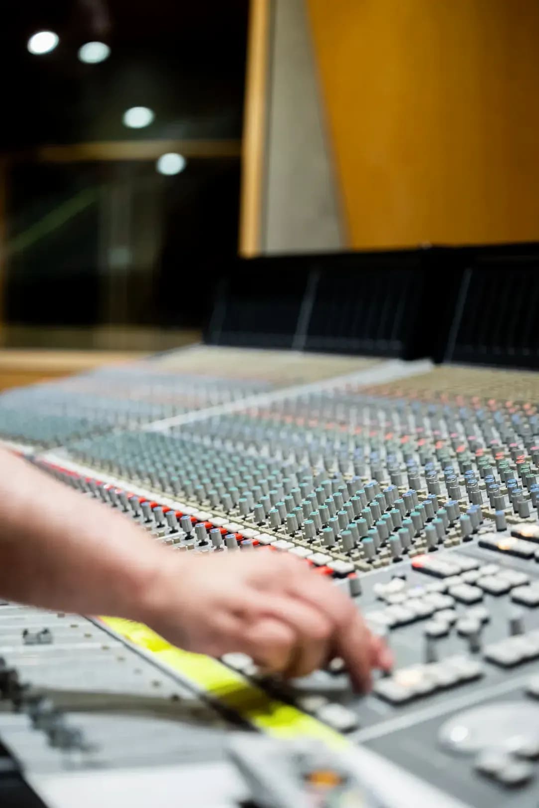 Tokyo Vision Studio 10