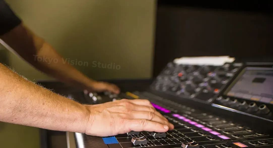 Tokyo Vision Studio 8